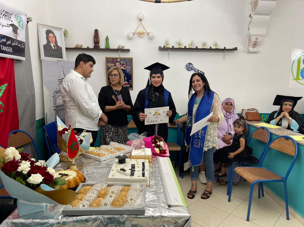 حفل تخرج أول فوج من فئة المهن الجديدة “مساعد ممرض ” لفائدة الشباب بالمغرب.